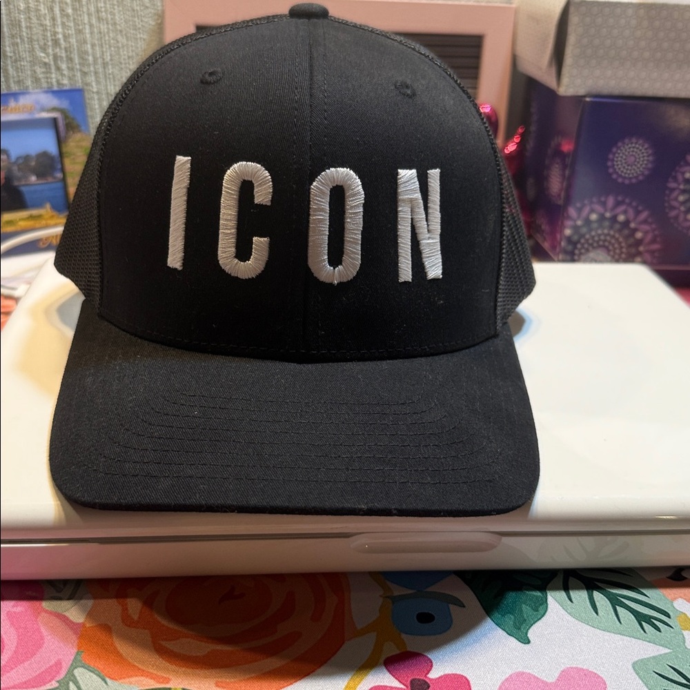 The Classic Black and Gold Cap